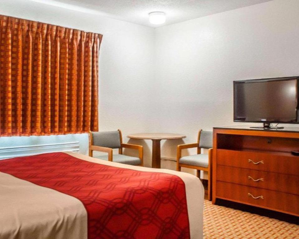 Econo Lodge Cuba I-86 Екстер'єр фото