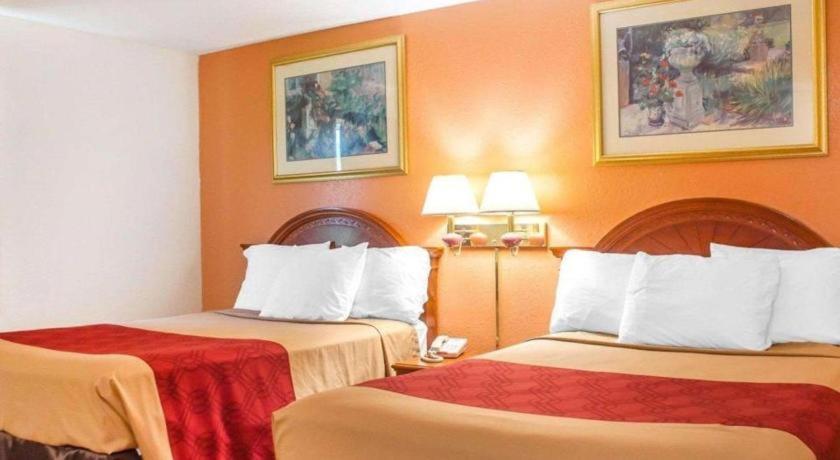 Econo Lodge Cuba I-86 Екстер'єр фото