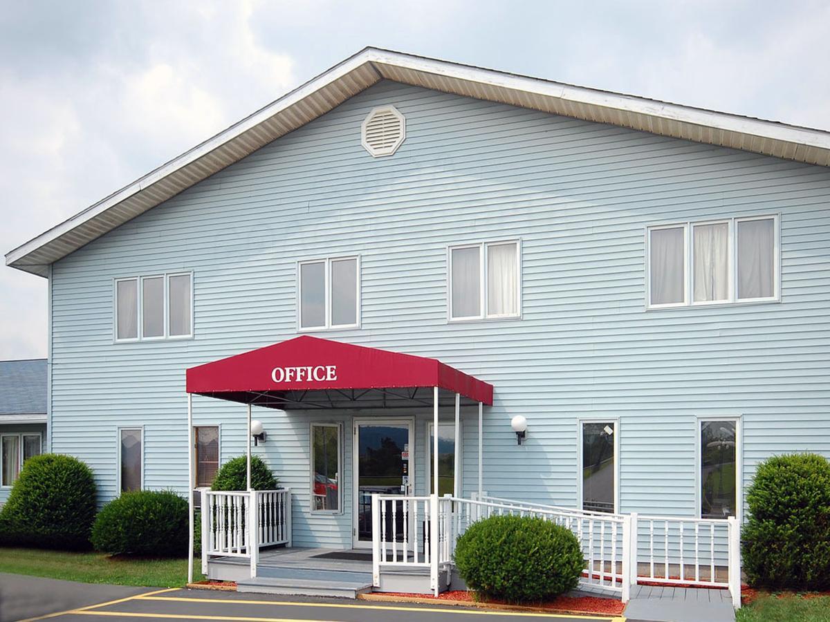 Econo Lodge Cuba I-86 Екстер'єр фото